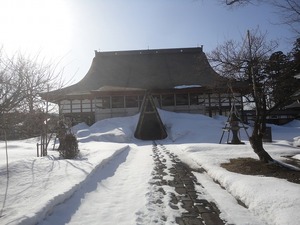 冬囲いと除雪